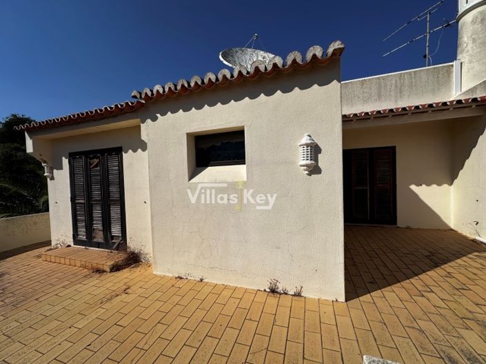 Image No.38-3 Bed House for sale