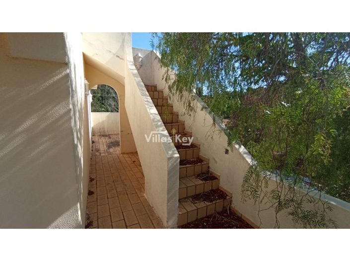 Image No.5-3 Bed House for sale