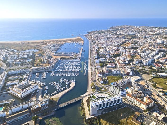 Image No.9-3 Bed Apartment for sale