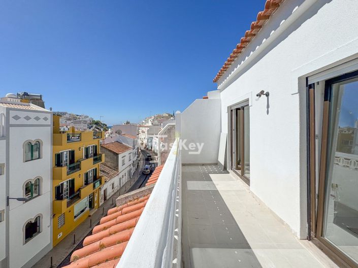 Image No.1-2 Bed Apartment for sale