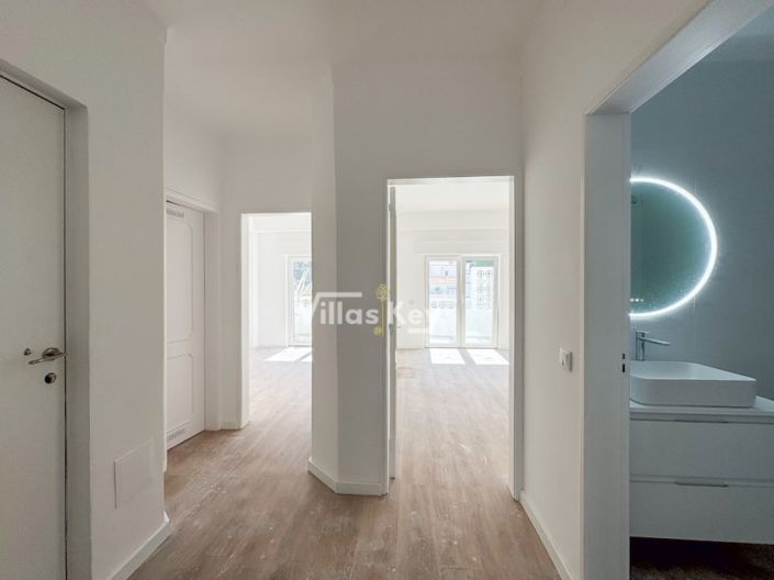 Image No.14-2 Bed Apartment for sale