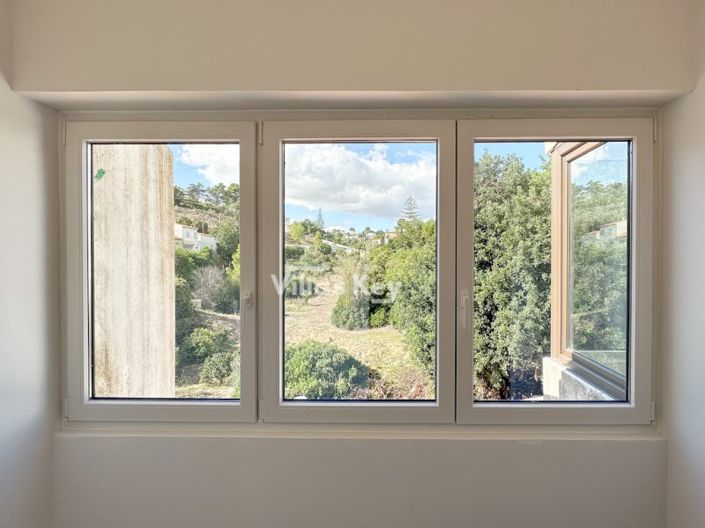 Image No.19-2 Bed Apartment for sale