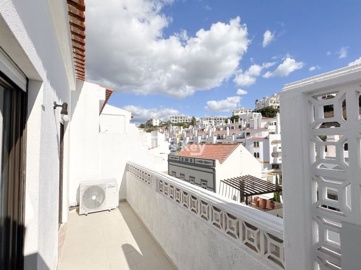 Image No.5-2 Bed Apartment for sale