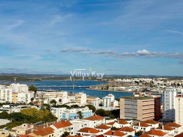 Image No.2-Penthouse de 2 chambres à vendre à Portimao