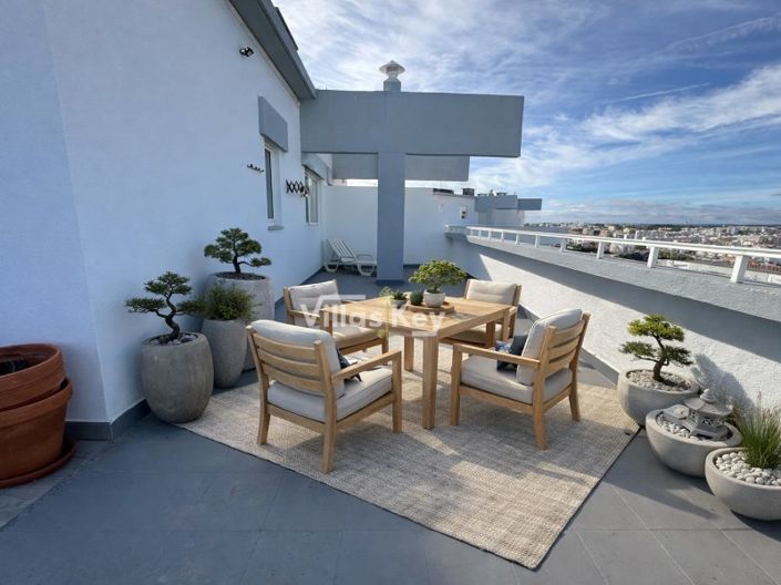 Image No.23-2 Bed Penthouse for sale