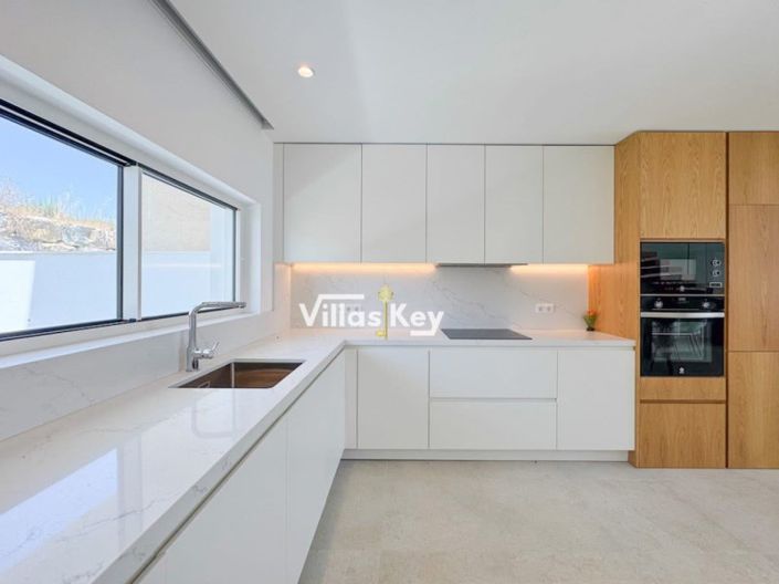 Image No.5-Appartement de 3 chambres à vendre à Lagos