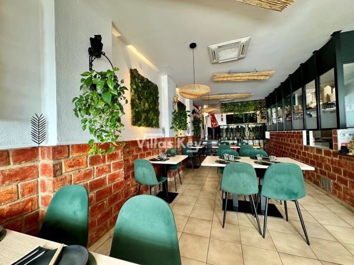 Image No.5-Restaurant à vendre à Lagos