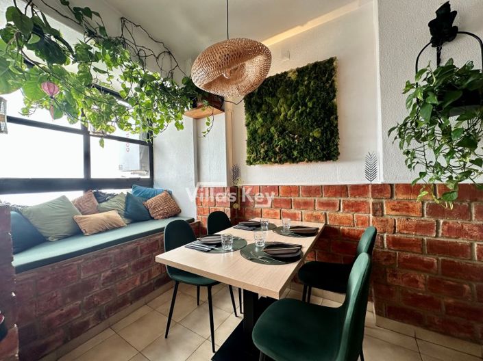 Image No.6-Restaurant à vendre à Lagos