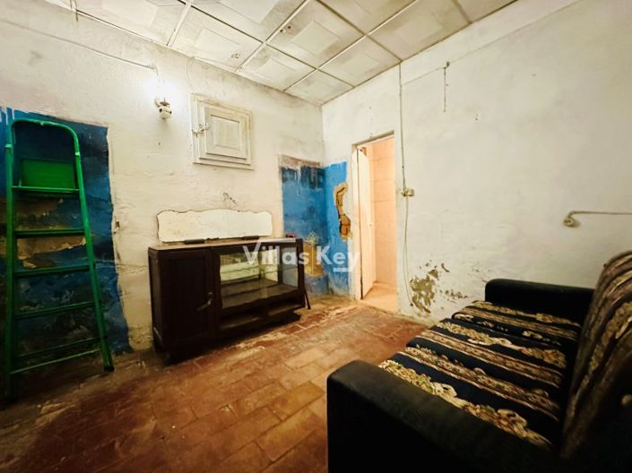 Image No.11-2 Bed House for sale