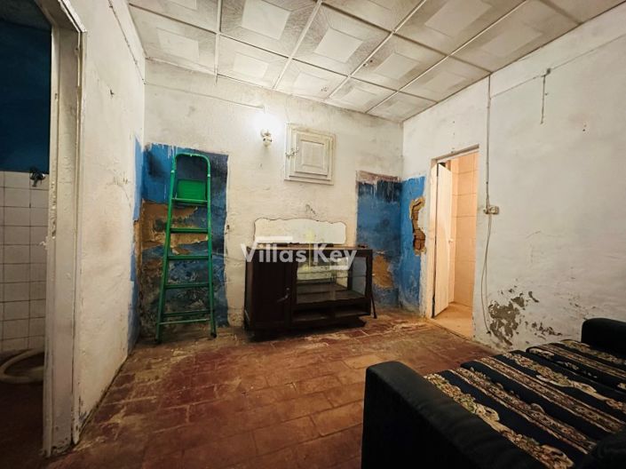 Image No.7-2 Bed House for sale