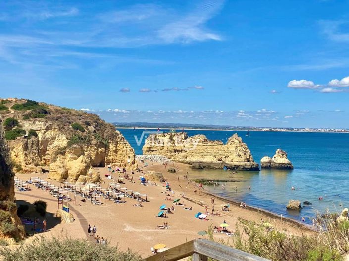 Image No.22-2 Bed Apartment for sale