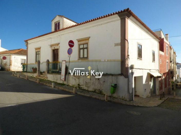 Image No.15-10 Bed House for sale