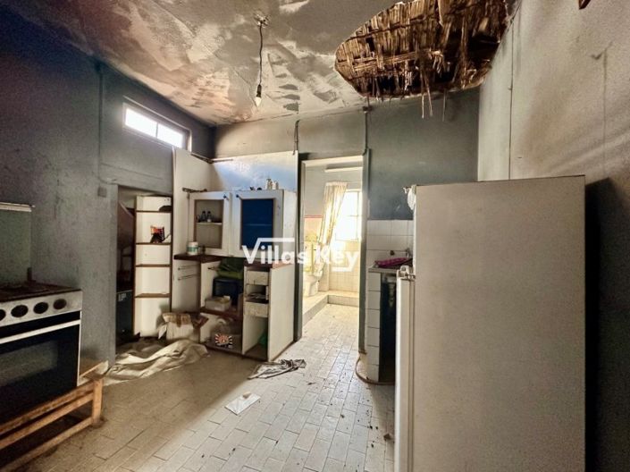 Image No.19-10 Bed House for sale