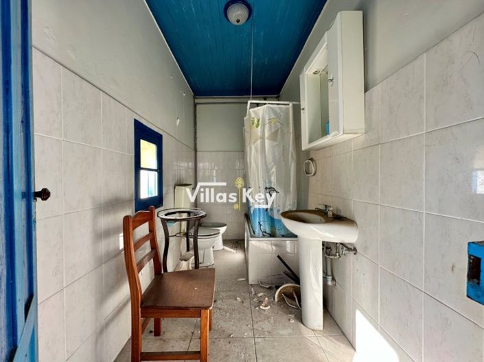 Image No.9-10 Bed House for sale