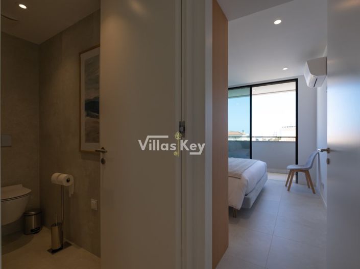 Image No.9-3 Bed Apartment for sale