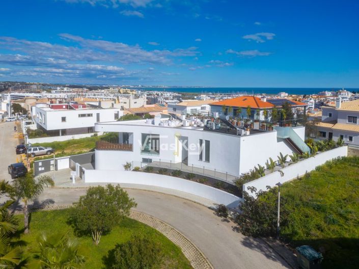 Image No.10-Maison de 4 chambres à vendre à Lagos