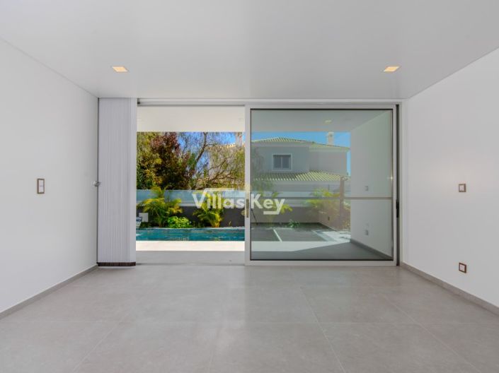 Image No.32-Maison de 4 chambres à vendre à Lagos