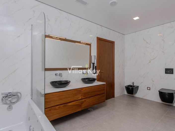 Image No.36-Maison de 4 chambres à vendre à Lagos