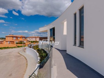 id62afb501-0000-0500-0000-0000179d6fd2