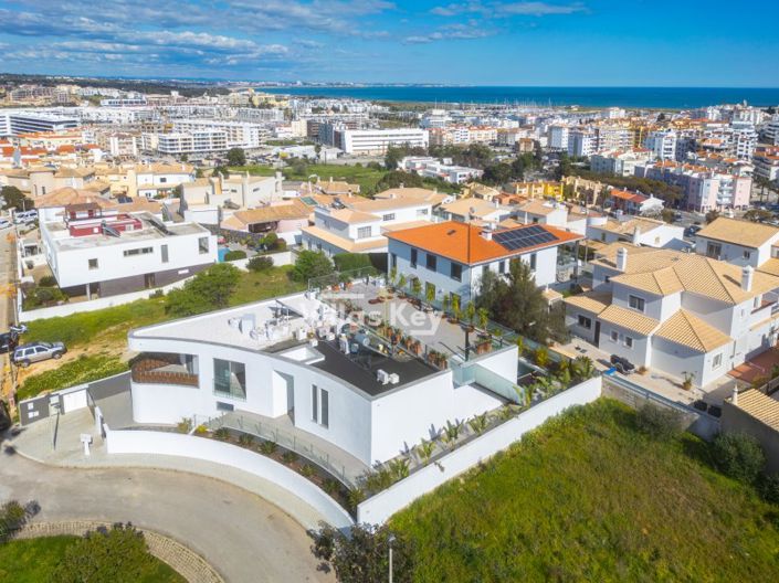 Image No.9-Maison de 4 chambres à vendre à Lagos