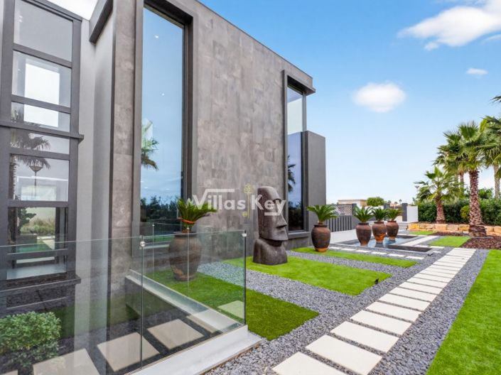 Image No.39-4 Bed House for sale