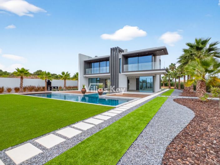 Image No.46-4 Bed House for sale