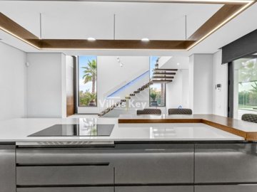 id1a7cb501-0000-0500-0000-000017b5a7a7