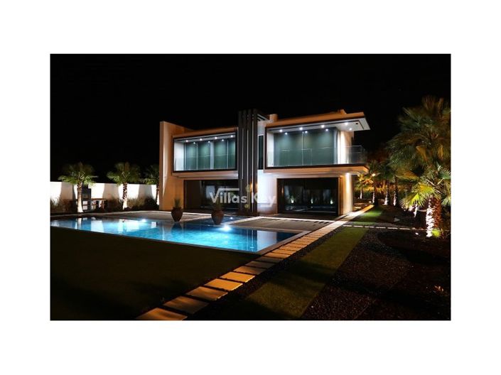 Image No.52-4 Bed House for sale