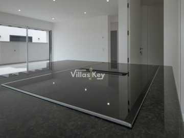 idb33db701-0000-0500-0000-000017bcc0eb