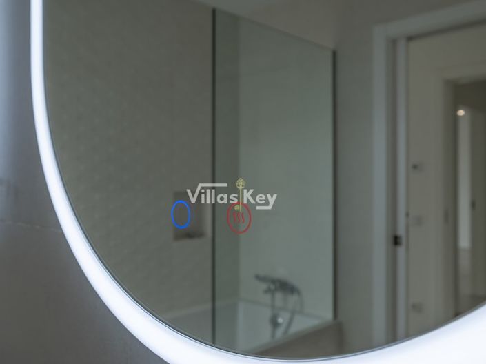 Image No.24-3 Bed House for sale