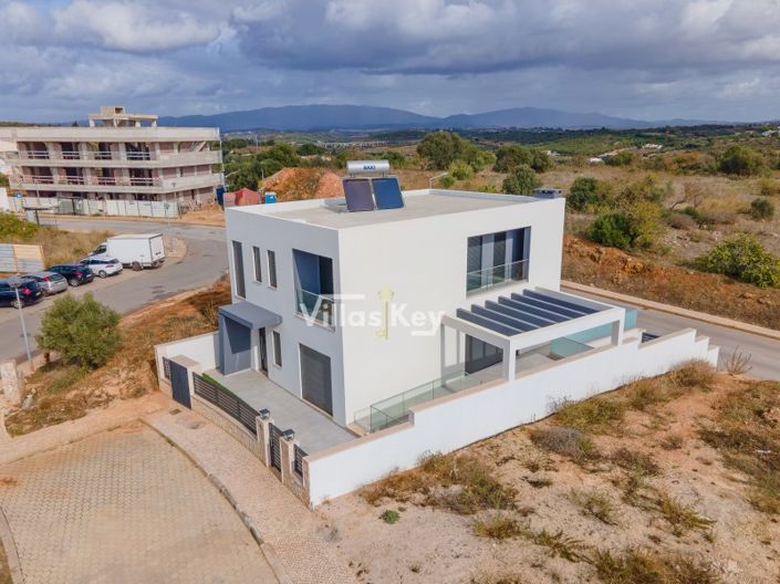 Image No.34-3 Bed House for sale