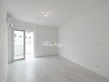 id0f51b701-0000-0500-0000-000017beeb51