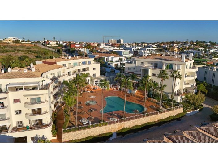 Image No.19-2 Bed Apartment for sale