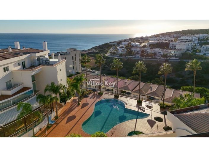 Image No.21-2 Bed Apartment for sale