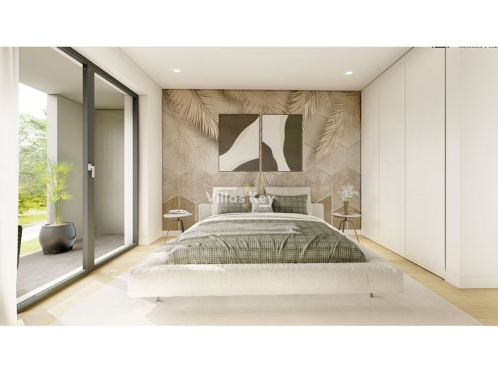 Image No.16-4 Bed House for sale