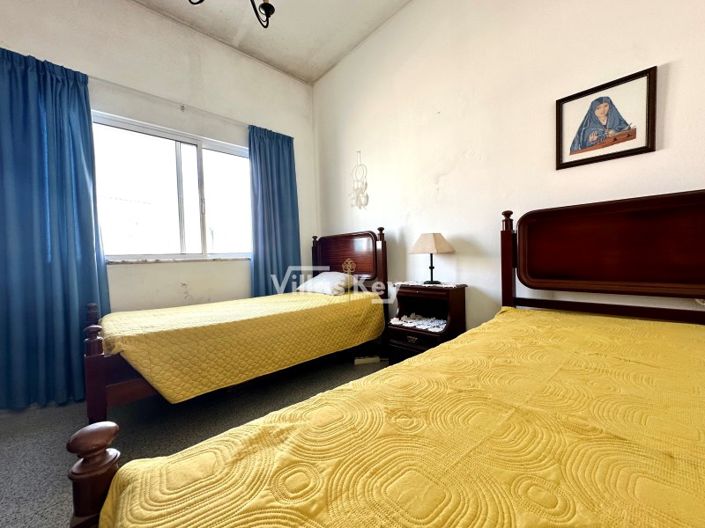 Image No.13-4 Bed House for sale