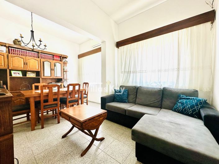 Image No.7-4 Bed House for sale