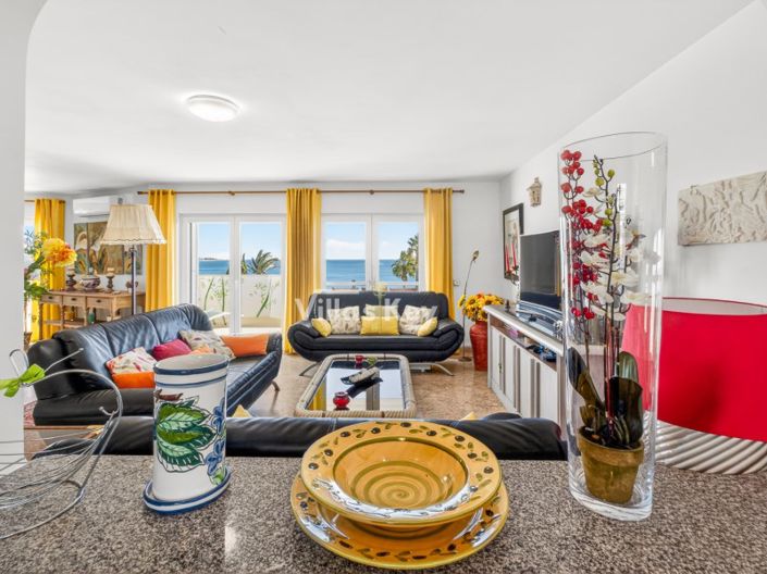 Image No.12-3 Bed Apartment for sale