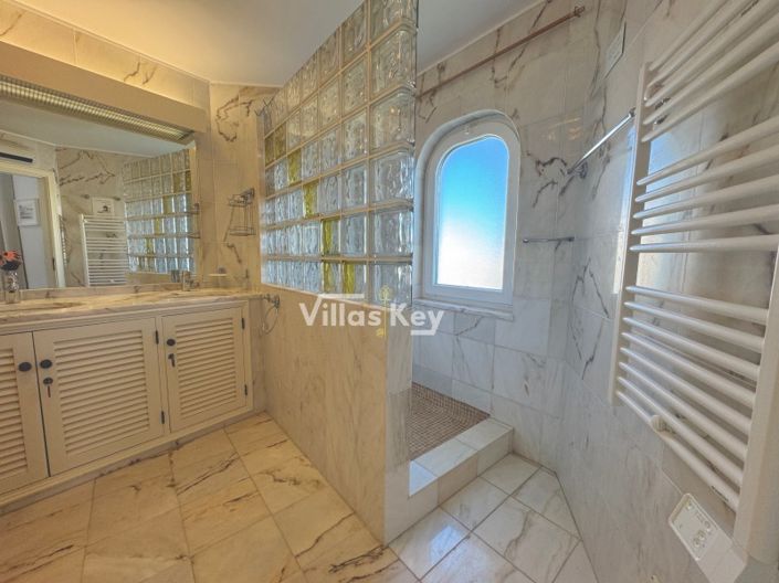 Image No.16-3 Bed Apartment for sale