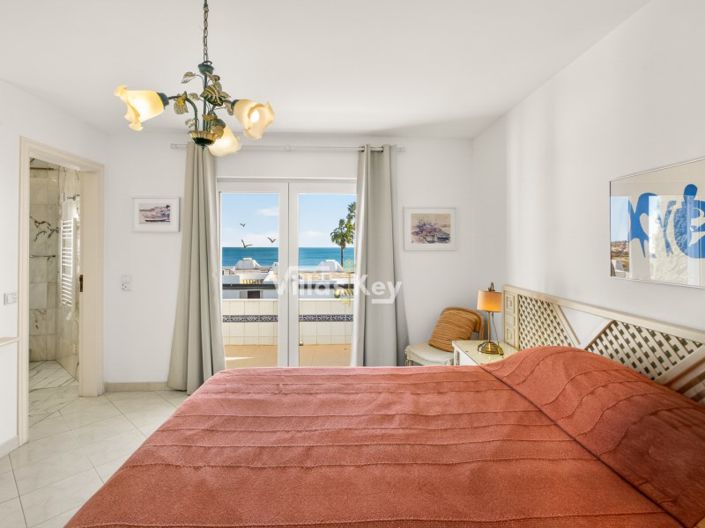 Image No.17-3 Bed Apartment for sale