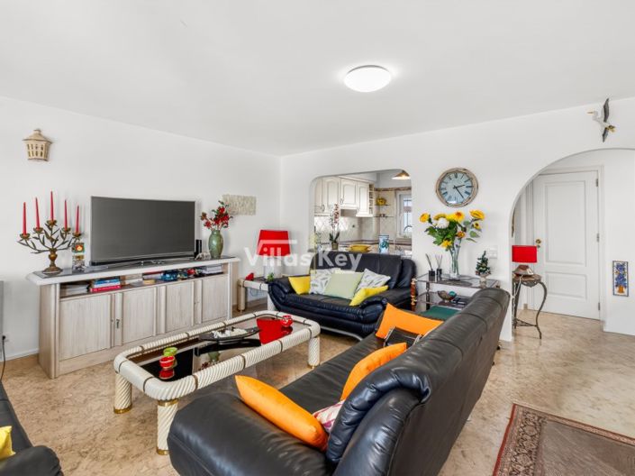 Image No.7-3 Bed Apartment for sale