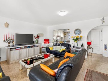 id708eb801-0000-0500-0000-000017e828cd