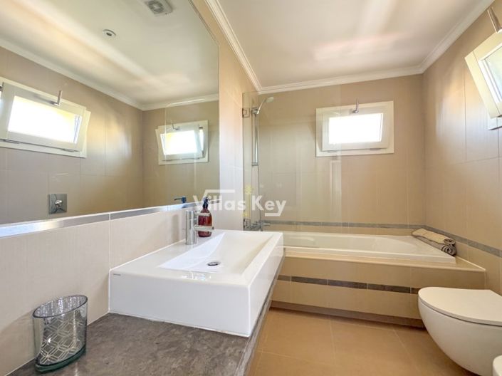 Image No.17-Maison de 2 chambres à vendre à Lagos