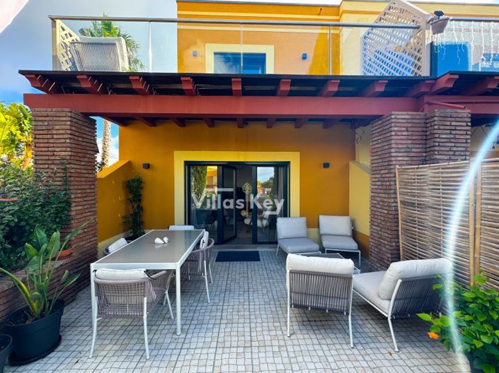 Image No.2-Maison de 2 chambres à vendre à Lagos