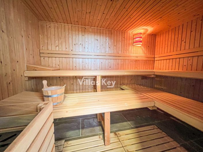 Image No.25-Maison de 2 chambres à vendre à Lagos