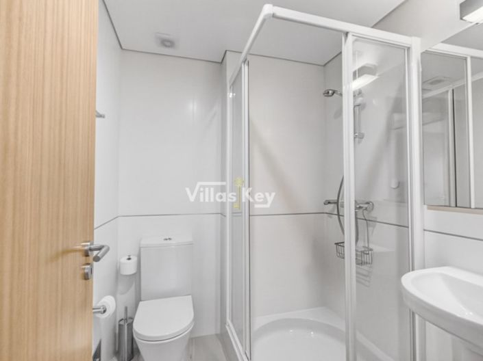 Image No.19-3 Bed House for sale