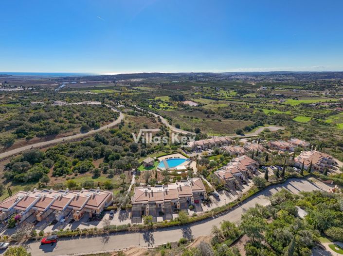 Image No.25-3 Bed House for sale