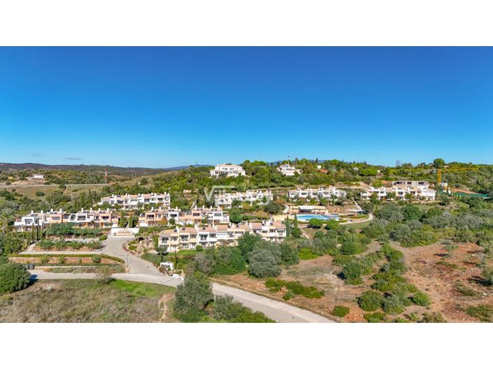 Image No.26-3 Bed House for sale