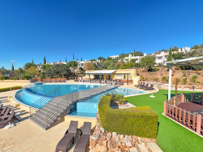 Image No.28-3 Bed House for sale