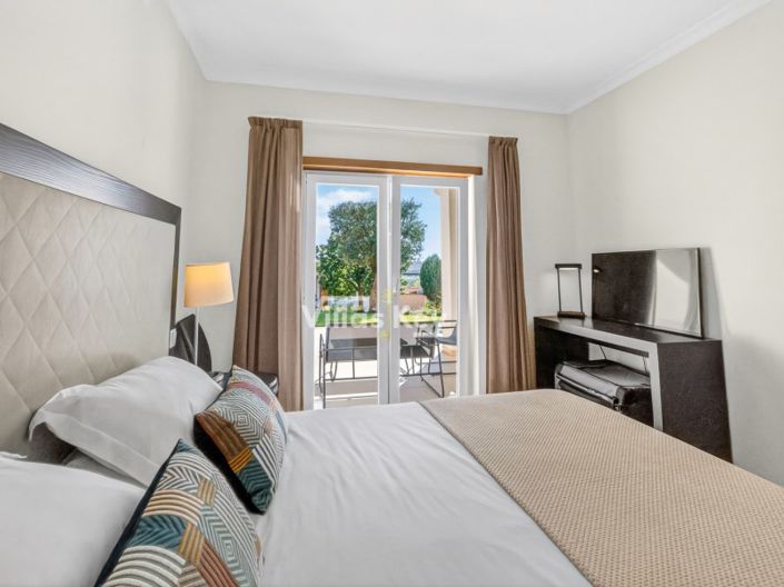 Image No.9-3 Bed House for sale